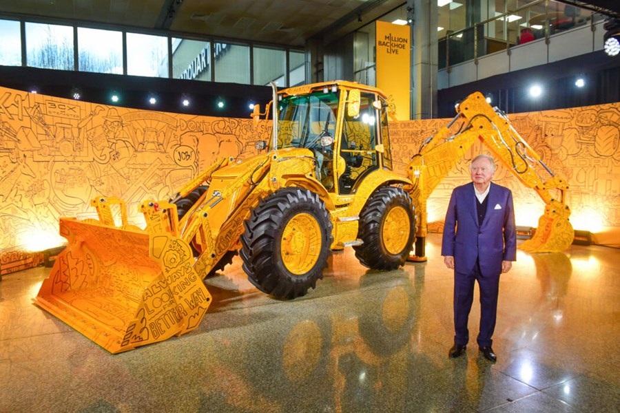 1000000臺！JCB慶祝第100萬臺兩頭忙下線！